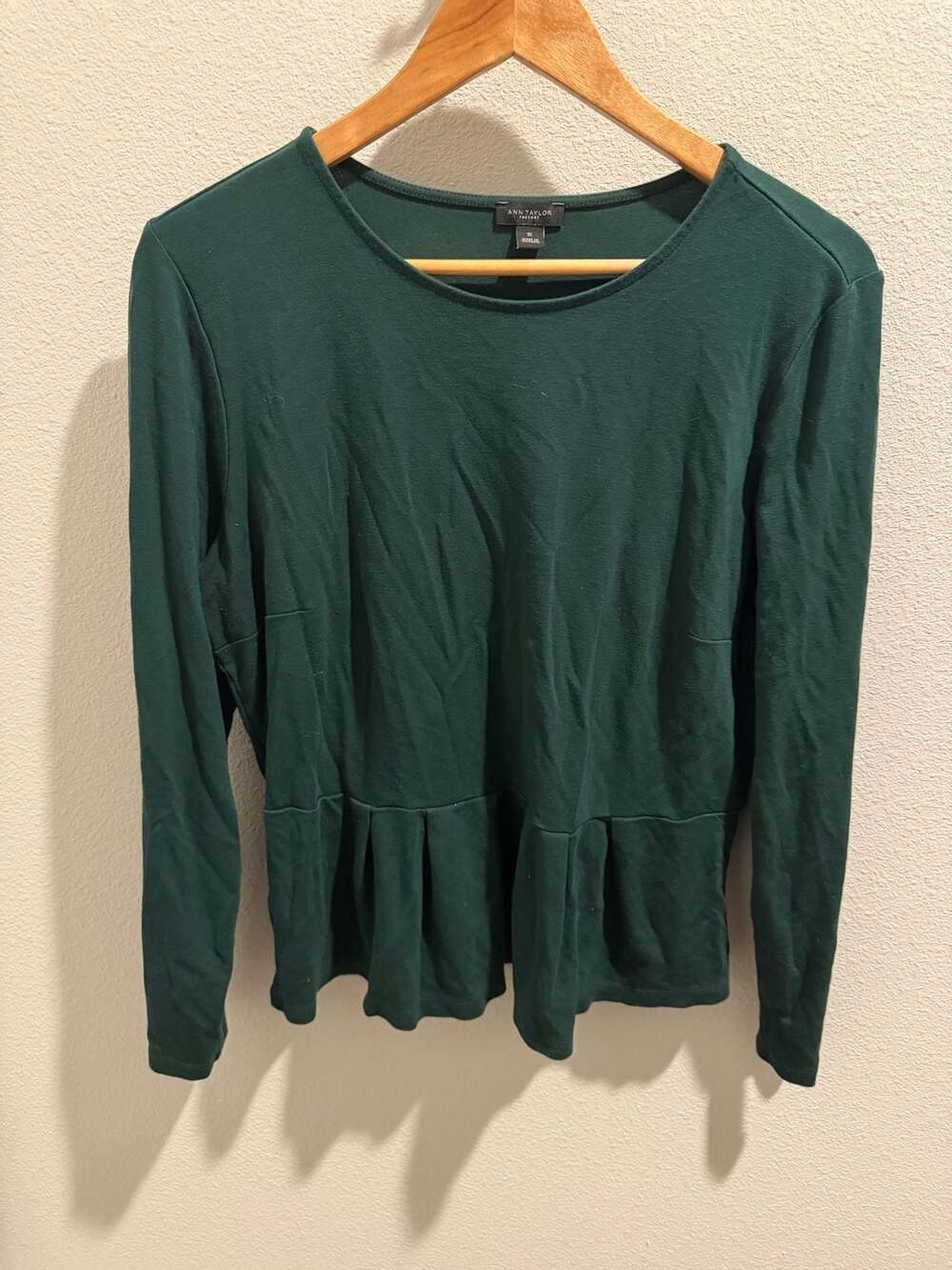 Ann Taylor Factory Green Long Sleeve Peplum Top